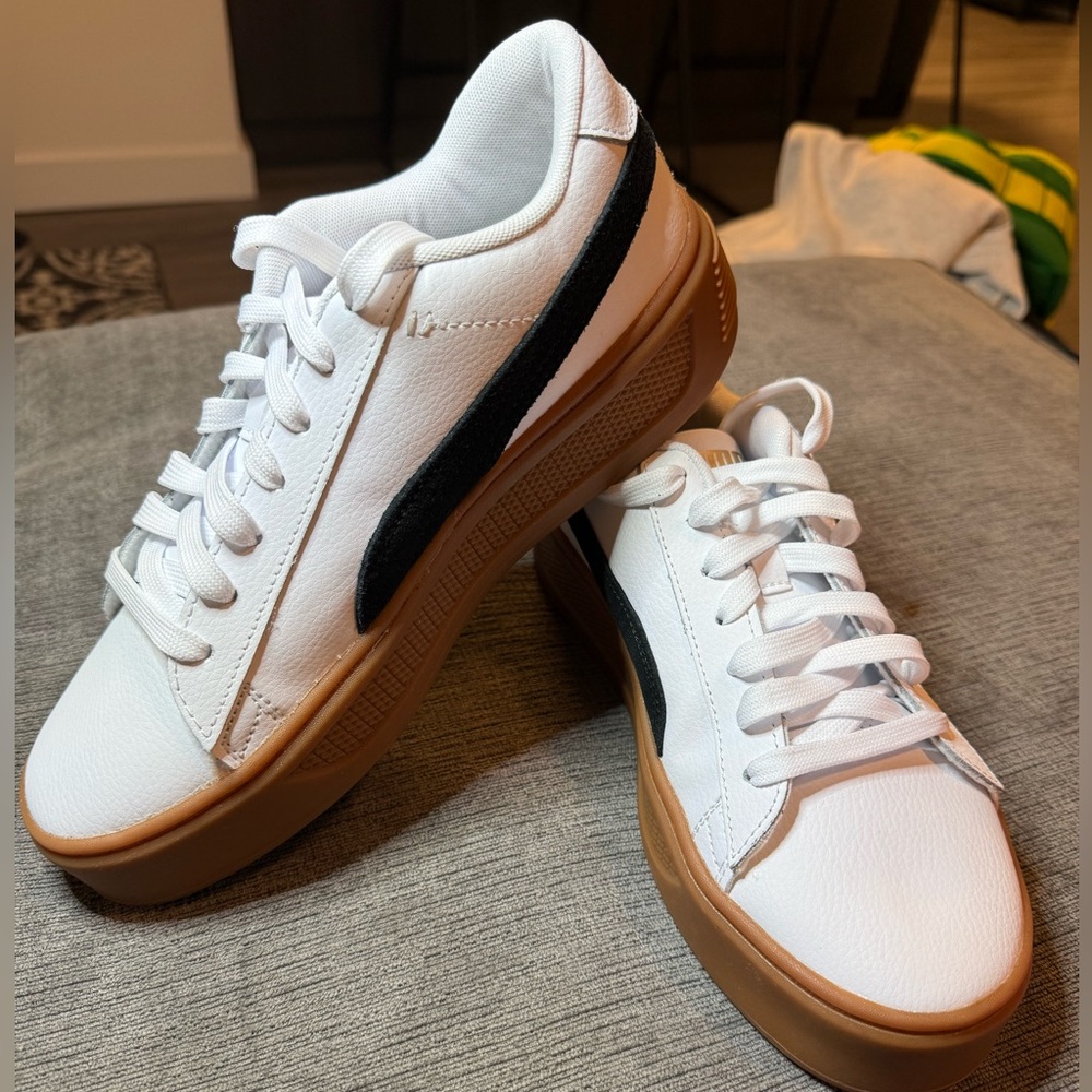 Puma Smash Platform V3 Mono Twist With Gummy Sole Women's 8.5